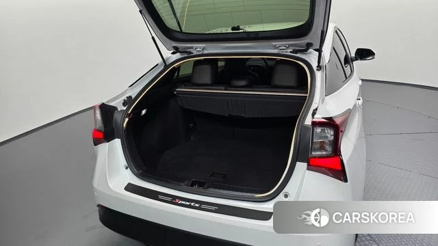 Toyota Prius 4th Generation id 4726541 из Кореи 21
