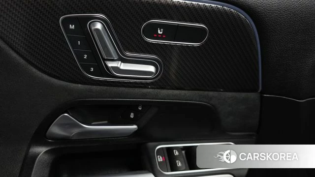 Mercedes-Benz GLA - Class H247 id 4834455 из Кореи 21
