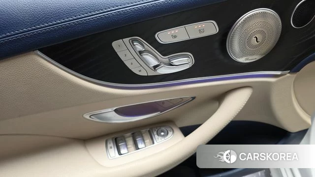 Mercedes-Benz E-Class W213 id 4775645 из Кореи 21