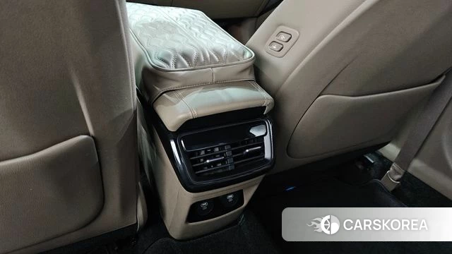 Kia K8 Hybrid id 4281927 из Кореи 21