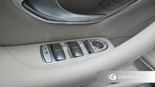 Mercedes-Benz E-Class W213 id 4900195 из Кореи 21