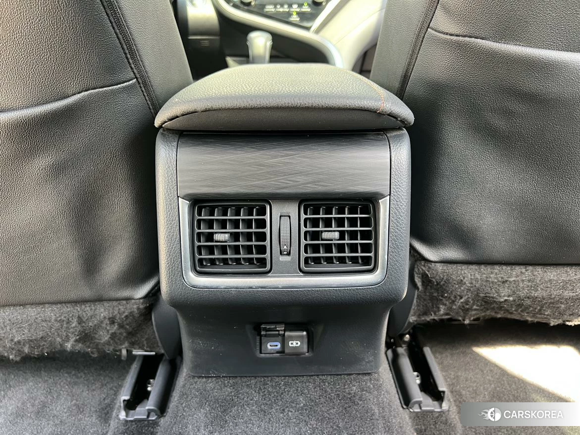 Toyota Camry id 4461919 из Китая 21