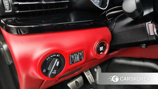 Maserati Quattroporte id 4638341 из Кореи 21