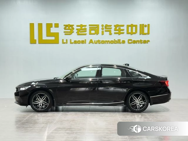 Honda Accord id 4276693 из Китая 21