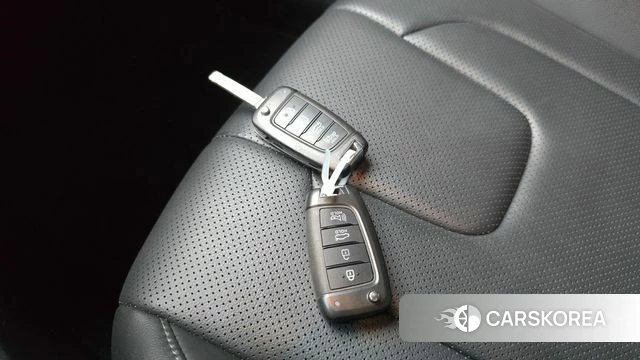 Hyundai Avante Hybrid (CN7) id 4641269 из Кореи 21