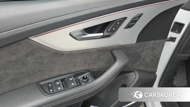 Audi Q8 (4M) id 4666102 из Кореи 21