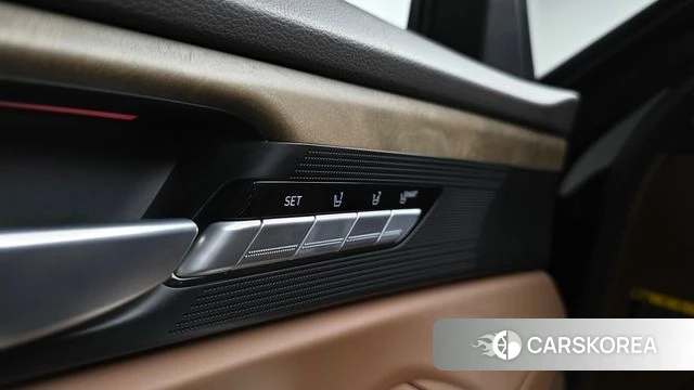 Genesis G90 id 4865010 из Кореи 21