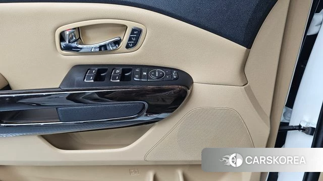 Kia The New Carnival id 4595119 из Кореи 21