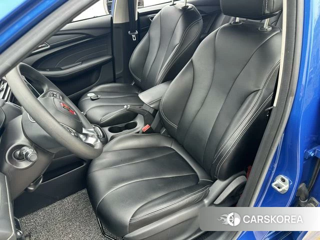 Roewe i5 id 4240316 из Китая 21