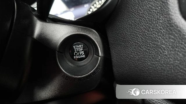 Jeep Renegade id 4325663 из Кореи 21