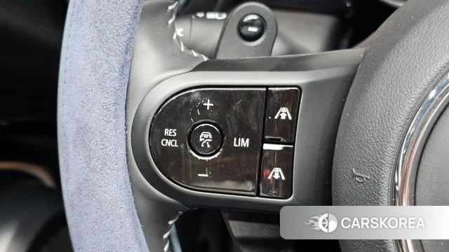 Mini Cooper S Convertible id 4578924 из Кореи 21