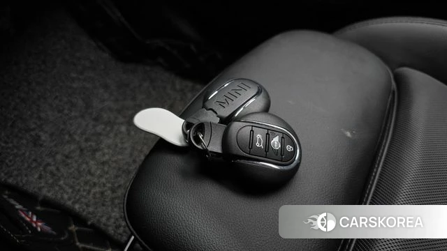 Mini Cooper id 4495237 из Кореи 21