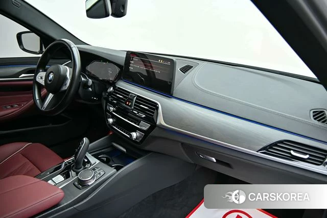 BMW 5 series id 4271228 из Китая 21