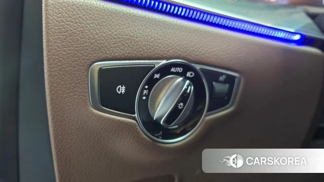 Mercedes-Benz E-Class W213 id 4658306 из Кореи 21