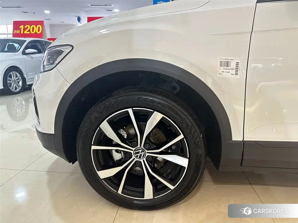Volkswagen T-ROC exploring Songs id 4553922 из Китая 21
