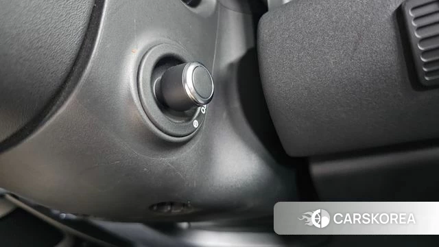 Land Rover Defender (L663) id 4187624 из Кореи 21