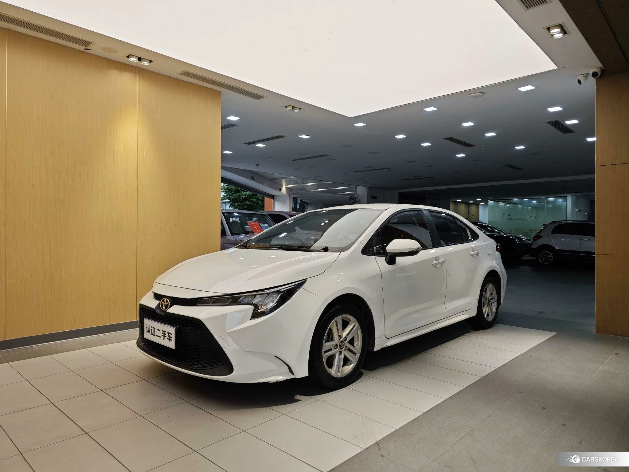 Toyota Lei Ling id 4487289 из Китая 21