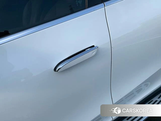 Mercedes-Benz EQE SUV id 4392226 из Китая 21