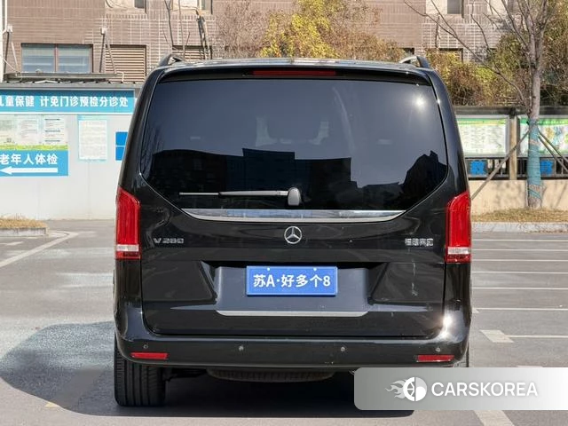 Mercedes-Benz V-class id 4261578 из Китая 21