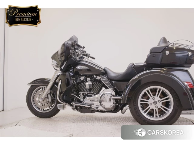 Harley-Davidson Electra Glide FLHTCUTG1690 id 4030591 из Японии 21