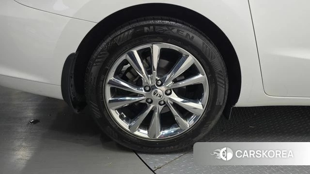 Kia The New Carnival id 4836868 из Кореи 21