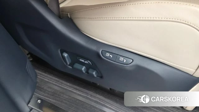 Kia Carnival 4th generation id 4618907 из Кореи 21