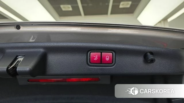 Mercedes-Benz C-Class W206 id 4687917 из Кореи 21