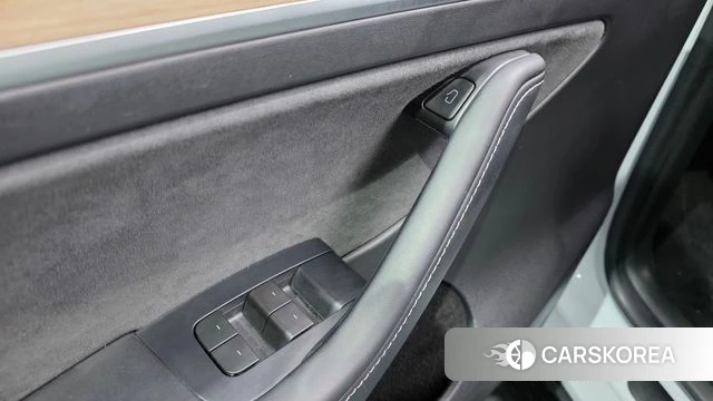 Tesla Model Y id 4523722 из Кореи 21