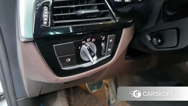 BMW 6 Series GT (G32) id 4481930 из Кореи 21