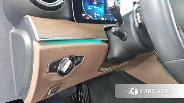 Mercedes-Benz E-Class W213 id 4488589 из Кореи 21