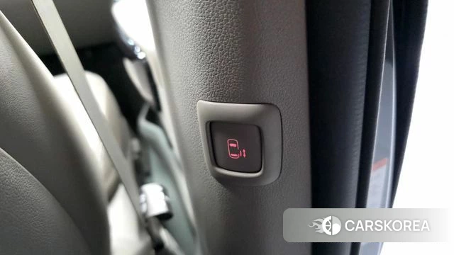 Kia The New Carnival id 4188434 из Кореи 21