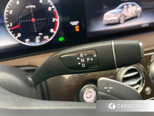 Mercedes-Benz S-class id 4208366 из Китая 21