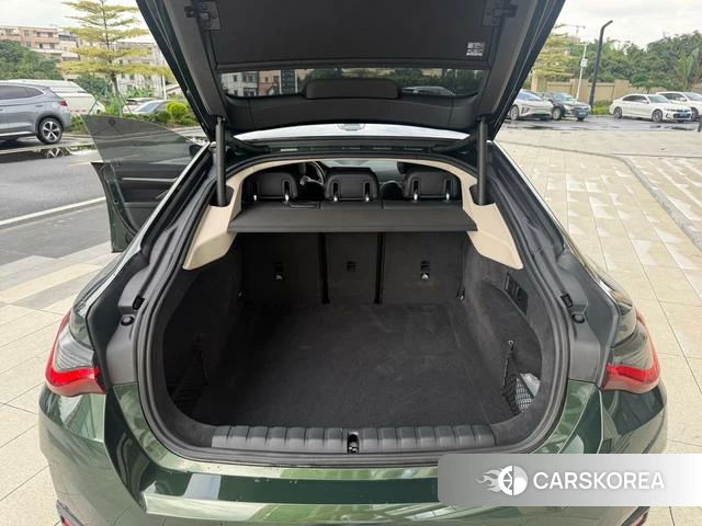 BMW 4 series id 4348415 из Китая 21