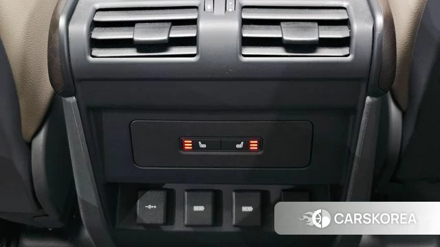 Land Rover Defender (L663) id 4662211 из Кореи 21