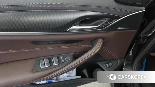 BMW 5 Series (G30) id 4757853 из Кореи 21
