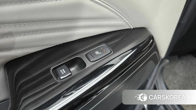 Kia K7 Premier Hybrid id 4895213 из Кореи 21