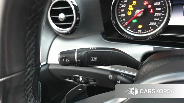 Mercedes-Benz E-Class W213 id 4717542 из Кореи 21