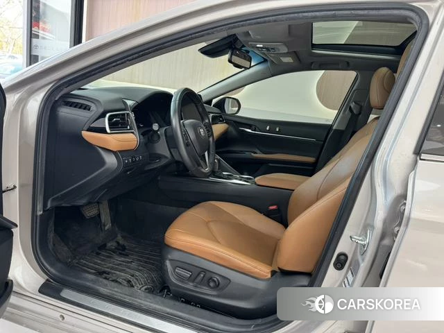 Toyota Camry id 4298501 из Китая 21