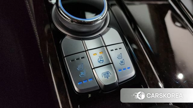 Genesis G90 id 4345536 из Кореи 21