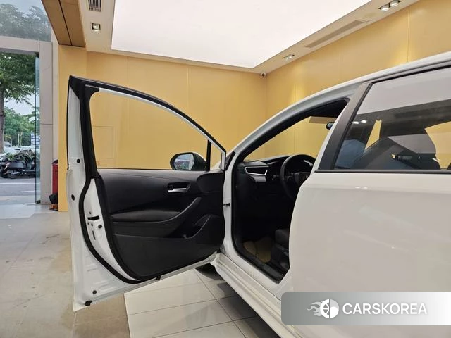 Toyota Lei Ling id 3926915 из Китая 21