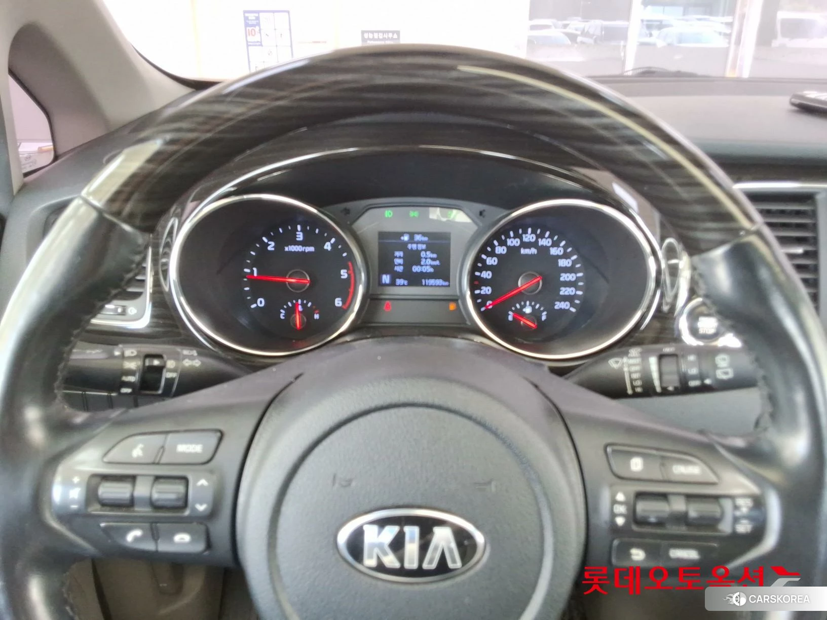 Kia Carnival id 4664349 из Кореи 21