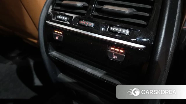 BMW 5 Series (G30) id 4397639 из Кореи 21