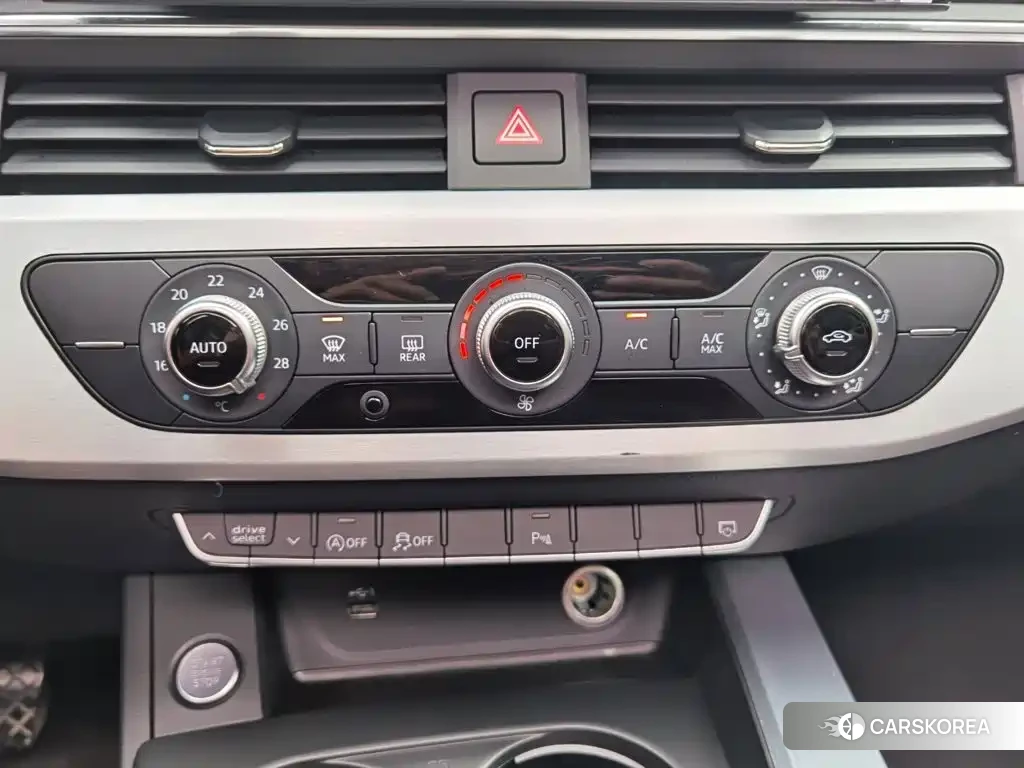 Audi A4L id 4654974 из Китая 21