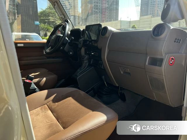 Toyota Land Cruiser 70 Series id 4265954 из Китая 21