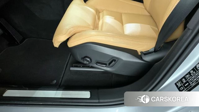 Volvo XC60 second Generation id 4284614 из Кореи 21