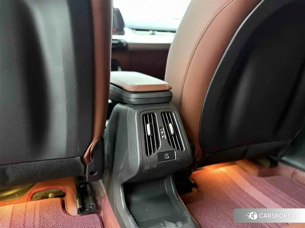 BMW iX1 id 4553752 из Китая 21