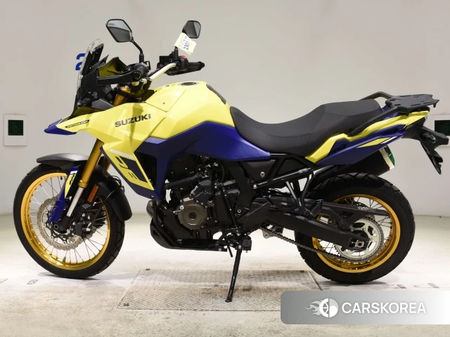 Проданный Suzuki V-STROM 800DE 2023 из Японии