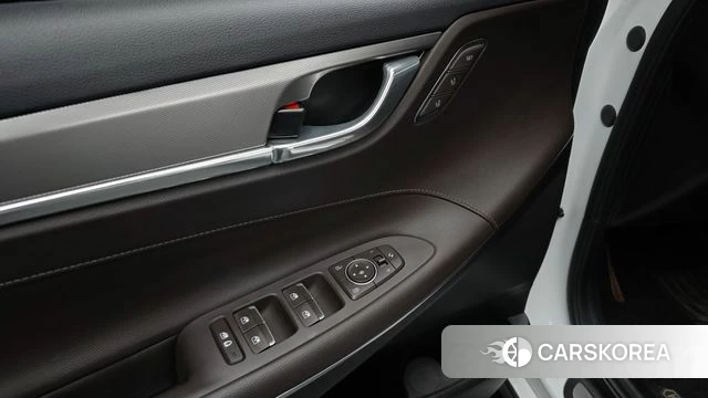 Hyundai The New Grandeur IG Hybrid id 4284069 из Кореи 21