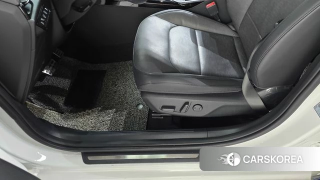 Kia Di Ol Nu Niro id 4666212 из Кореи 21