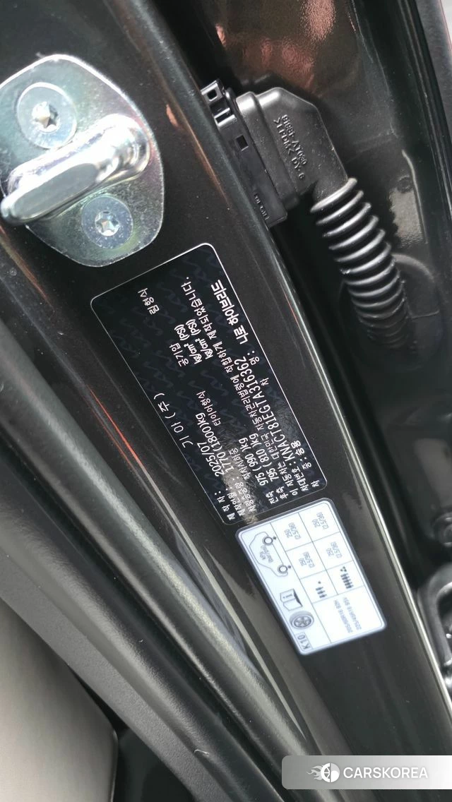 Kia Di Ol Nu Niro id 4847341 из Кореи 21
